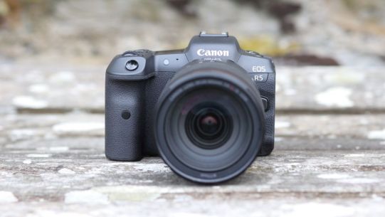 eos r5