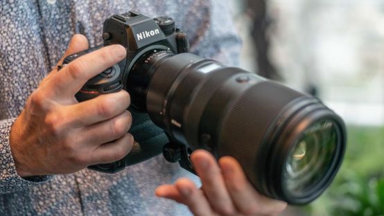 nikon z with lens